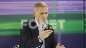 Neovlašćena diplomatija